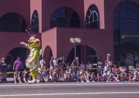 361-34 199307 Colorado Parade